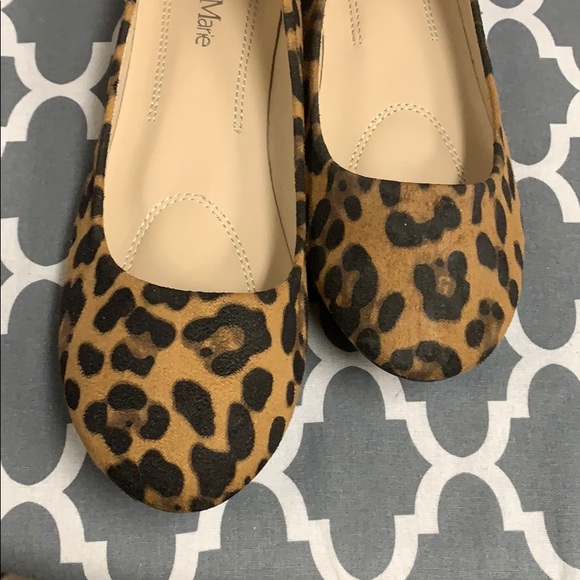 New without tag adorable fabric leopard flats - Picture 3 of 4